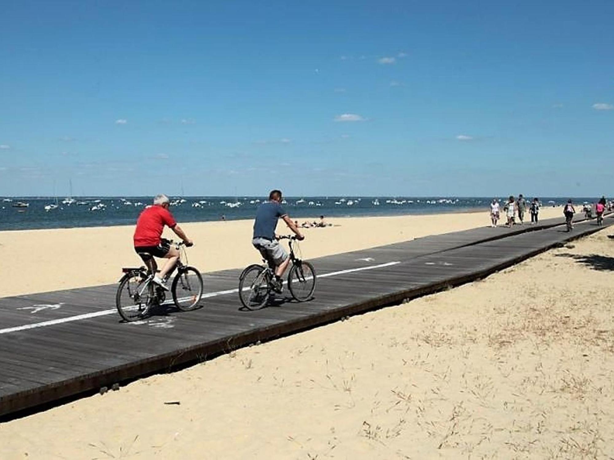 Arcachon Centre Ville - Charmant T2 Avec Balcon, Parking Securise, Proche Gare, Commerces Et Plage - Fr-1-420-90 Exterior photo